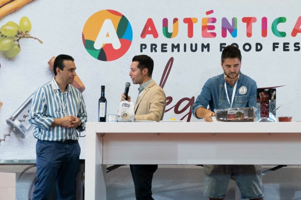 Imagen de Jaime Obando Auténtica Food Fest con el cocinero Marco Coro
